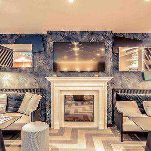 Mercure Paris Arc De Triomphe Etoile